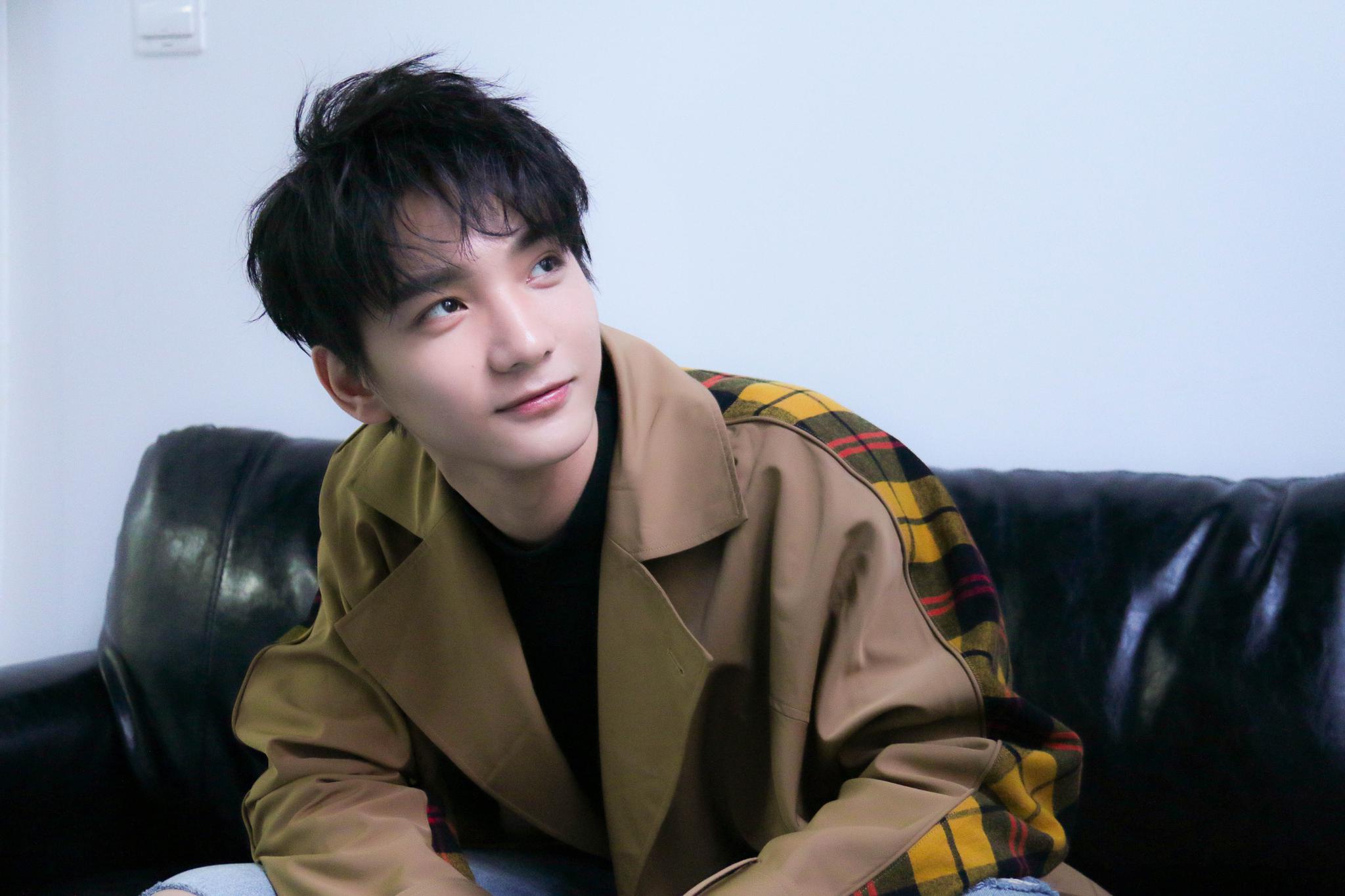 祁宋zz 冬日暖阳光影浅笑 @祁宋后援会官博