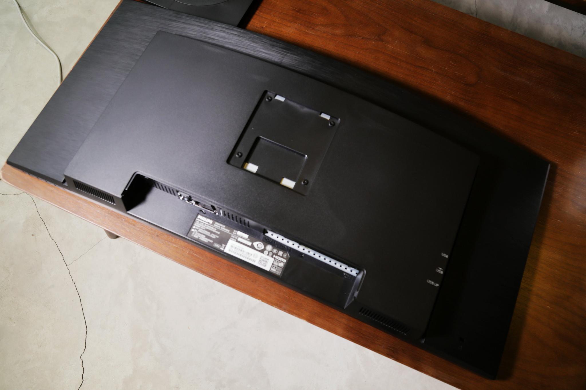 飞利浦345B1CR显示器体验:大屏商务风,美女却喜欢!