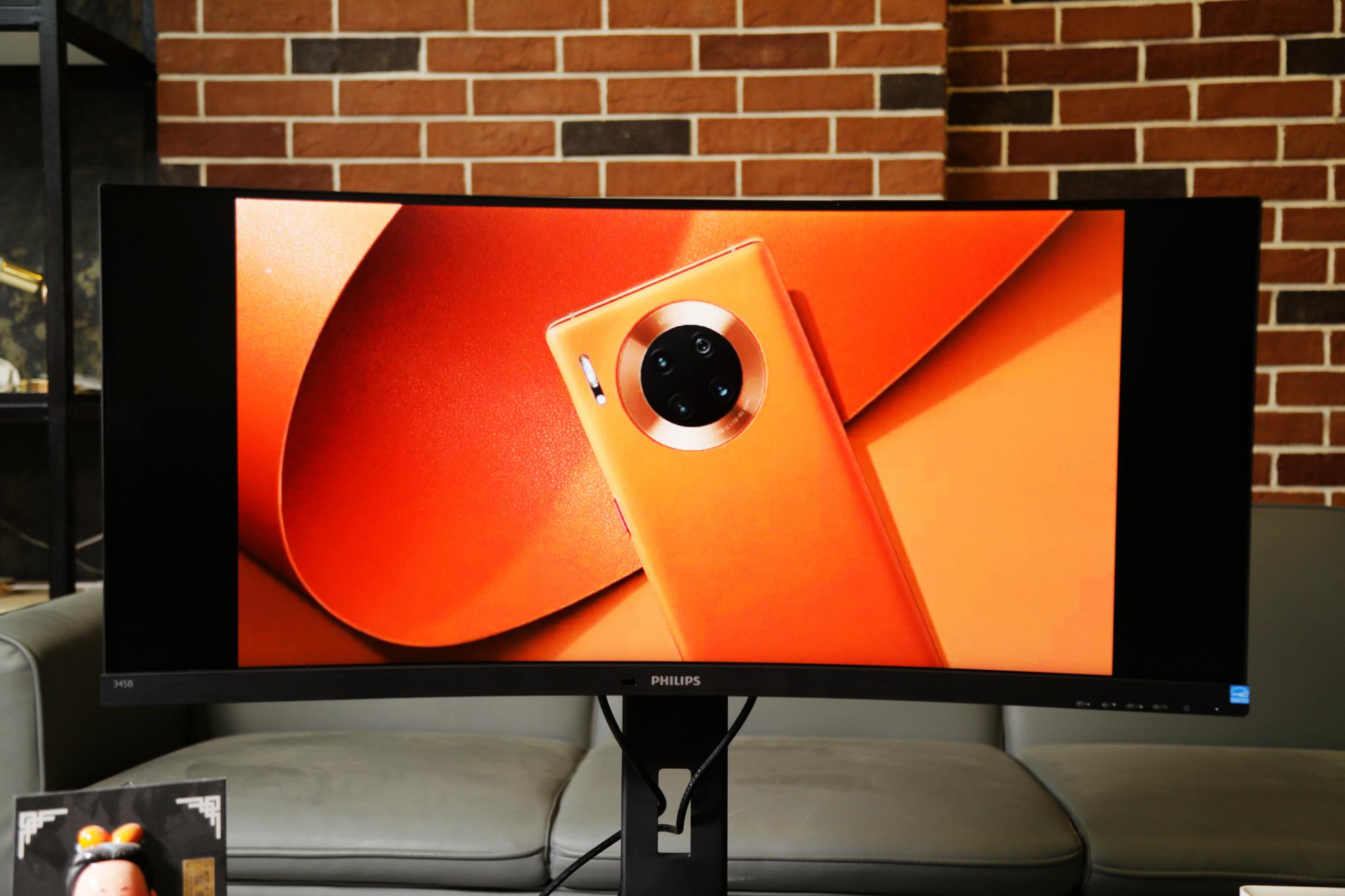 飞利浦345B1CR显示器体验:大屏商务风,美女却喜欢!