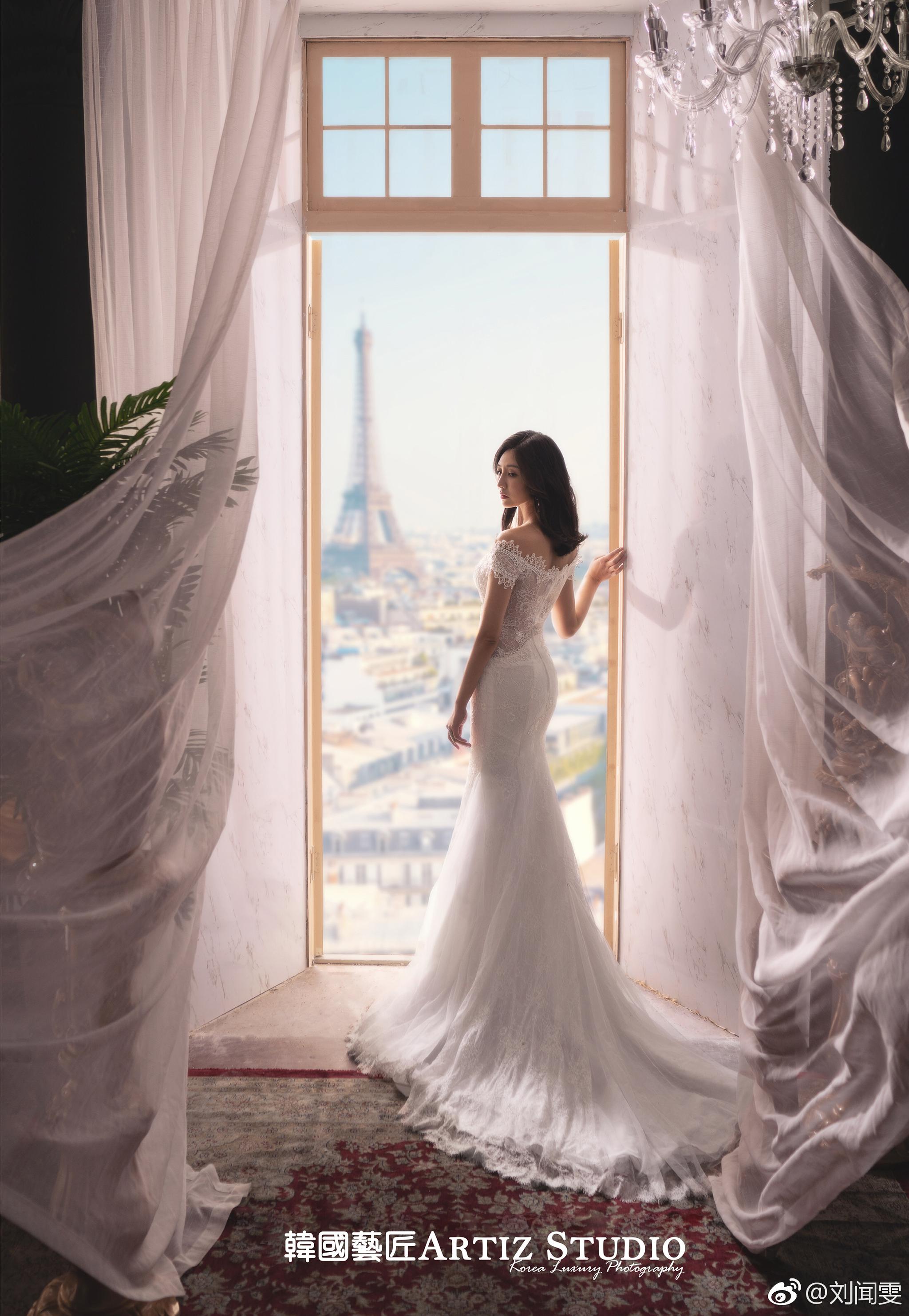 在北京韩国艺匠婚纱摄影拍摄了富察皇后的同款场景