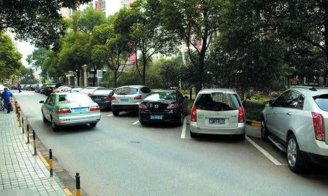 有很多车主就表示,就算开车去公司,在公司楼下找不到空的停车位,一般