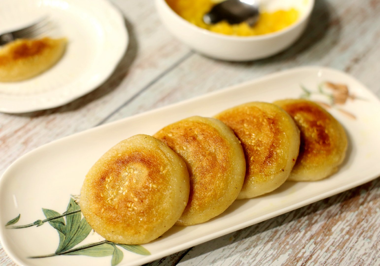 早餐饼又出新花样!现在吃正当季,香甜软糯,完美对付挑食的娃!