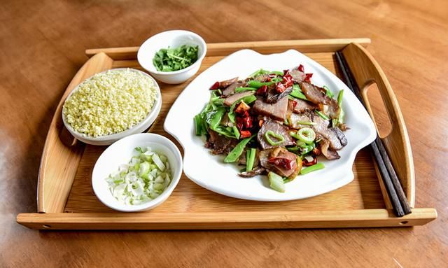 陕西省甘泉县特色美食~干豆角腌肉