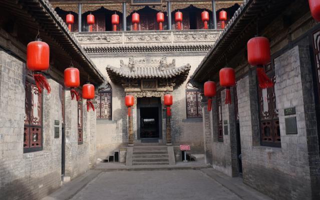 几代人盖了一座大宅院,如今归国家所有,后人回家看看还要买门票