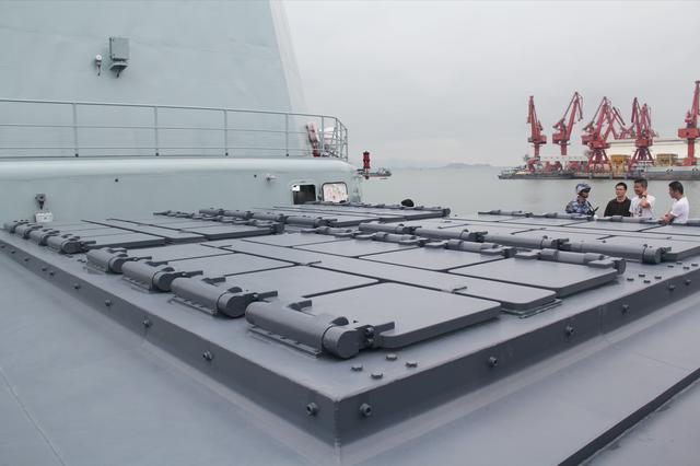 改装后167舰火力凶猛,16枚射程400千米的鹰击12,就是雷达差了点