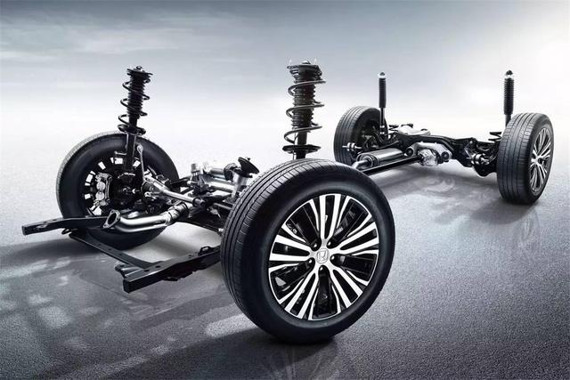 依维柯四驱商务车汉唐小四轮表现 余宇涵是时代峰峻的吗