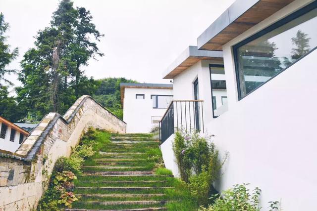 大乐之野慈城勿舍这栋绝美的白房子藏在最美生态村里