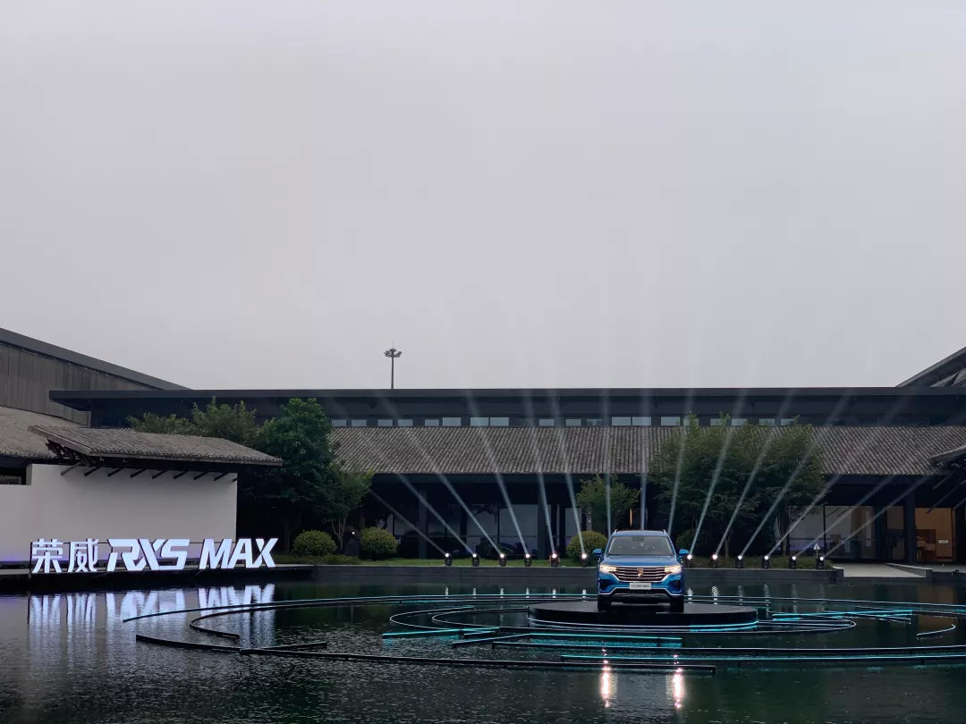 “MAX”和“PRO”，谁将铺就中国SUV王者之路