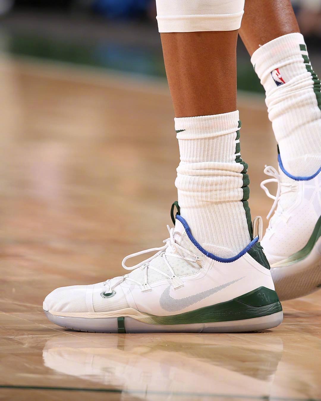 字母哥上脚的那些科比战靴