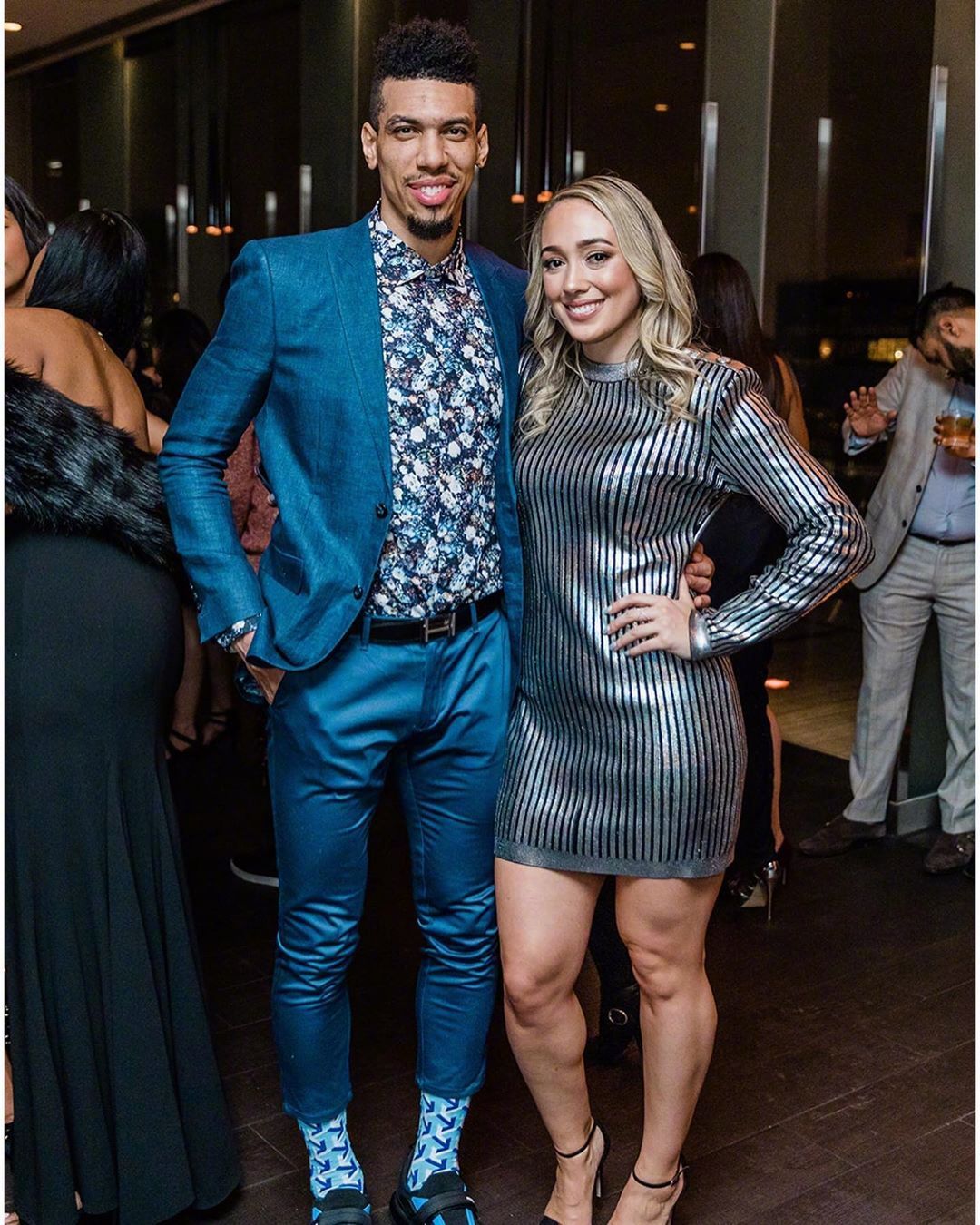 丹尼-格林和妻子的恩爱日常.