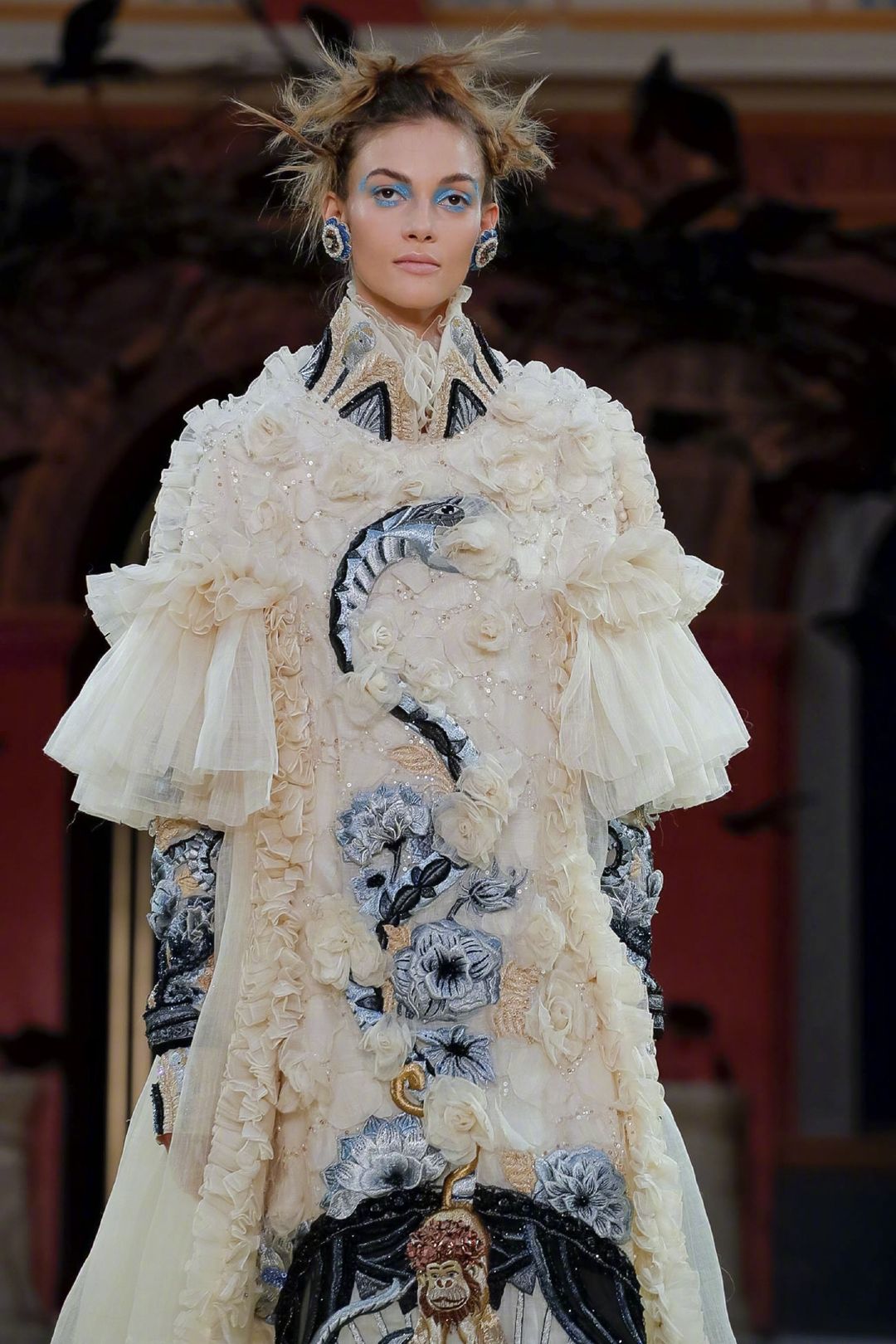 郭培guo pei 2019秋冬搞定系列发布秀——细节特写.