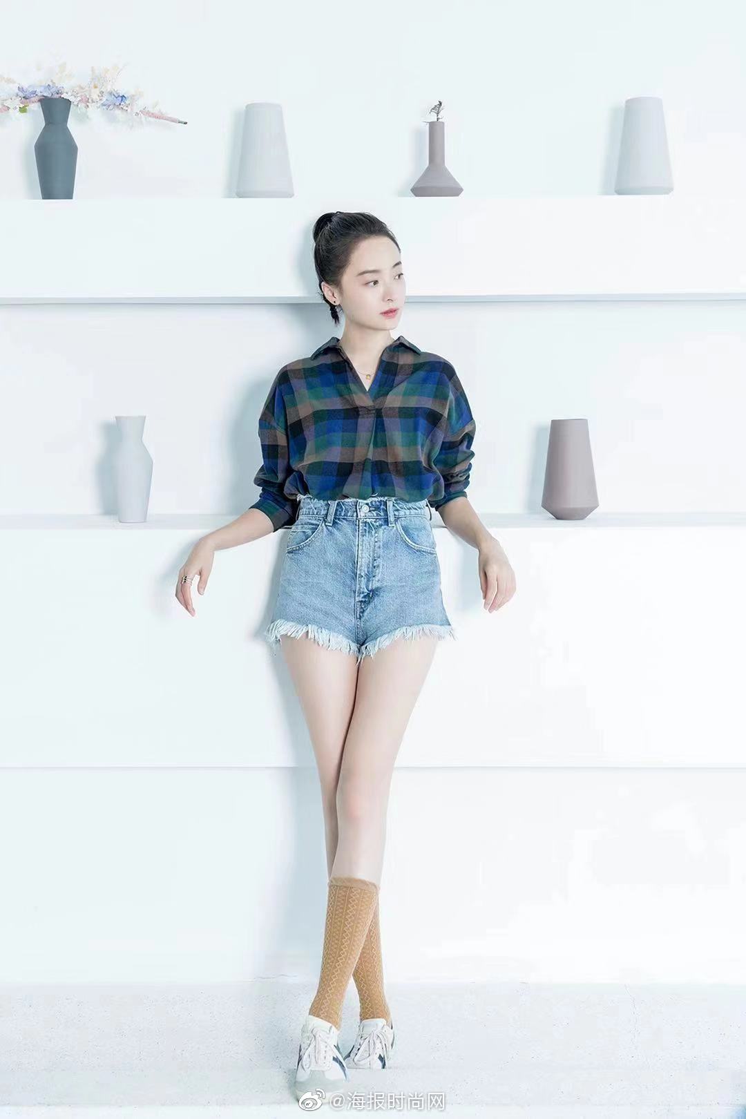 气温骤降大长腿孙铱温暖来袭