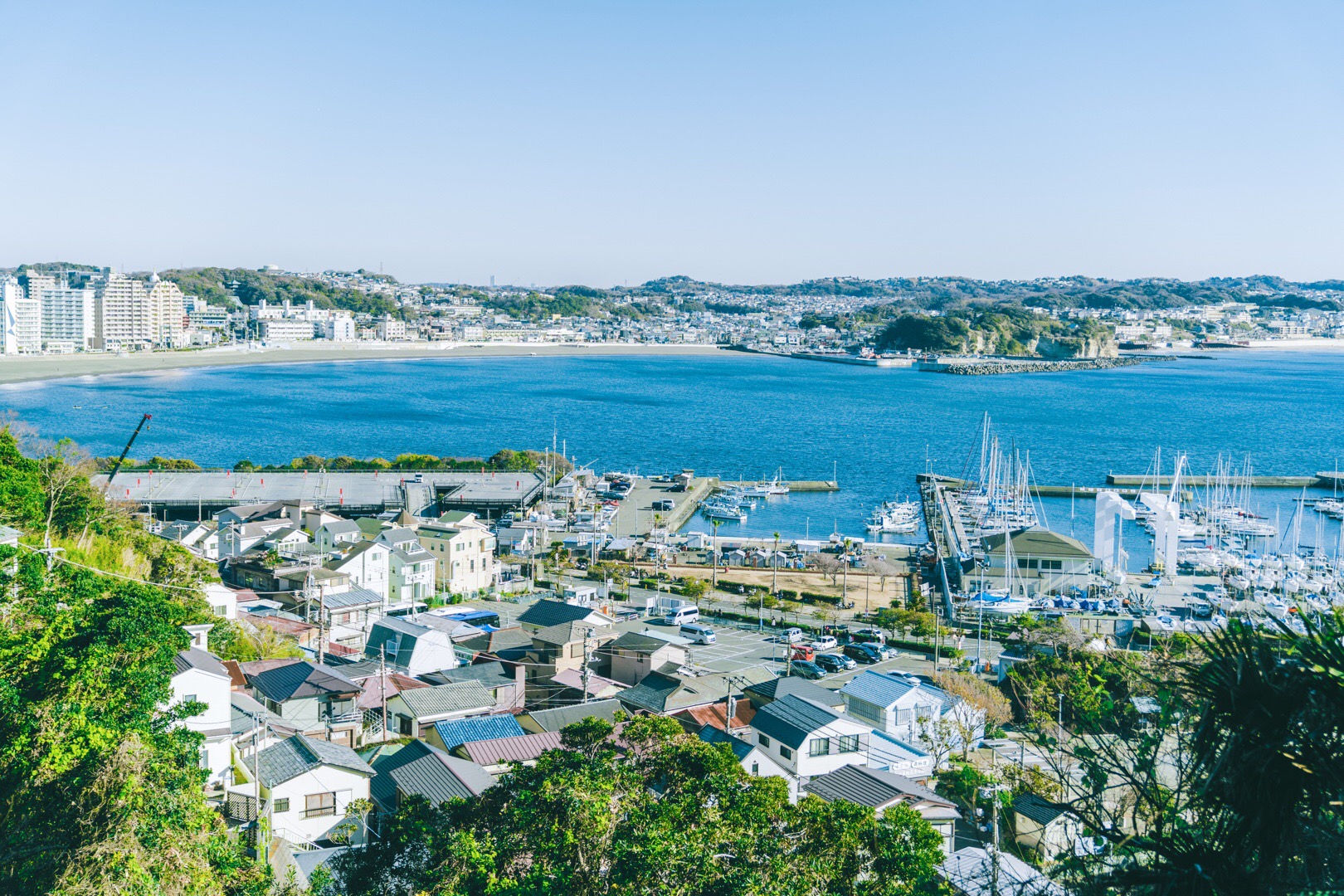 我在富士山吹风/在江之岛看海我在镰仓高校等车/在叶山帆船飘摇人