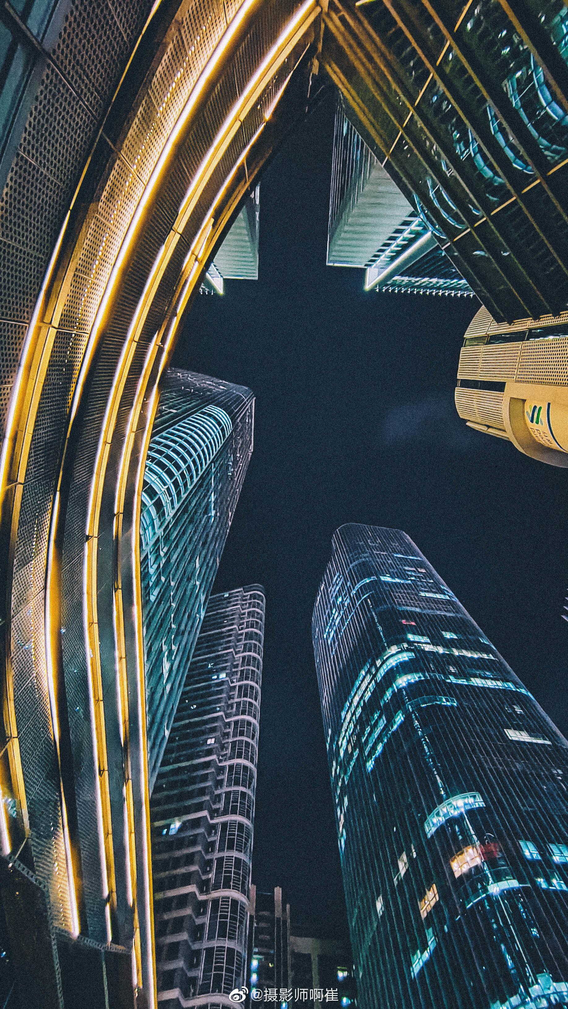 另一个角度看深圳大冲万象天地来自@oppo reno3 pro超广角夜景@手