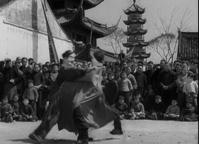 送审16次,拍摄3年半,这部美国大片,美国影后在片中扮演中国人