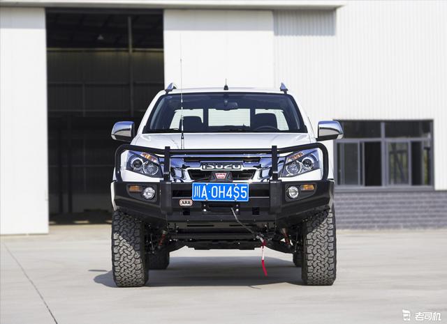 改装派:五十铃dmax皮卡越野性能提升改装方案分享