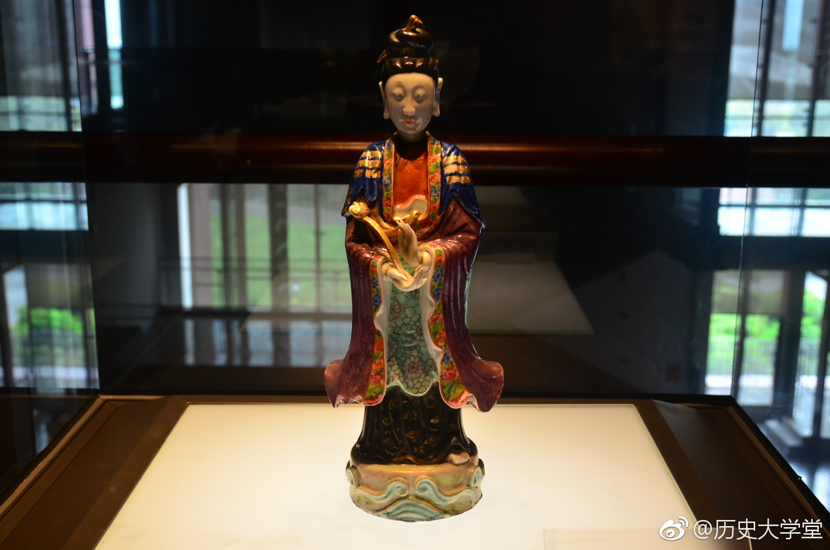 广彩麻姑立像61又称寿仙娘娘,是道教神话中的一位女神|麻姑|寿仙