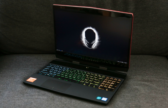 简评alienwarem15配置强悍散热冷酷