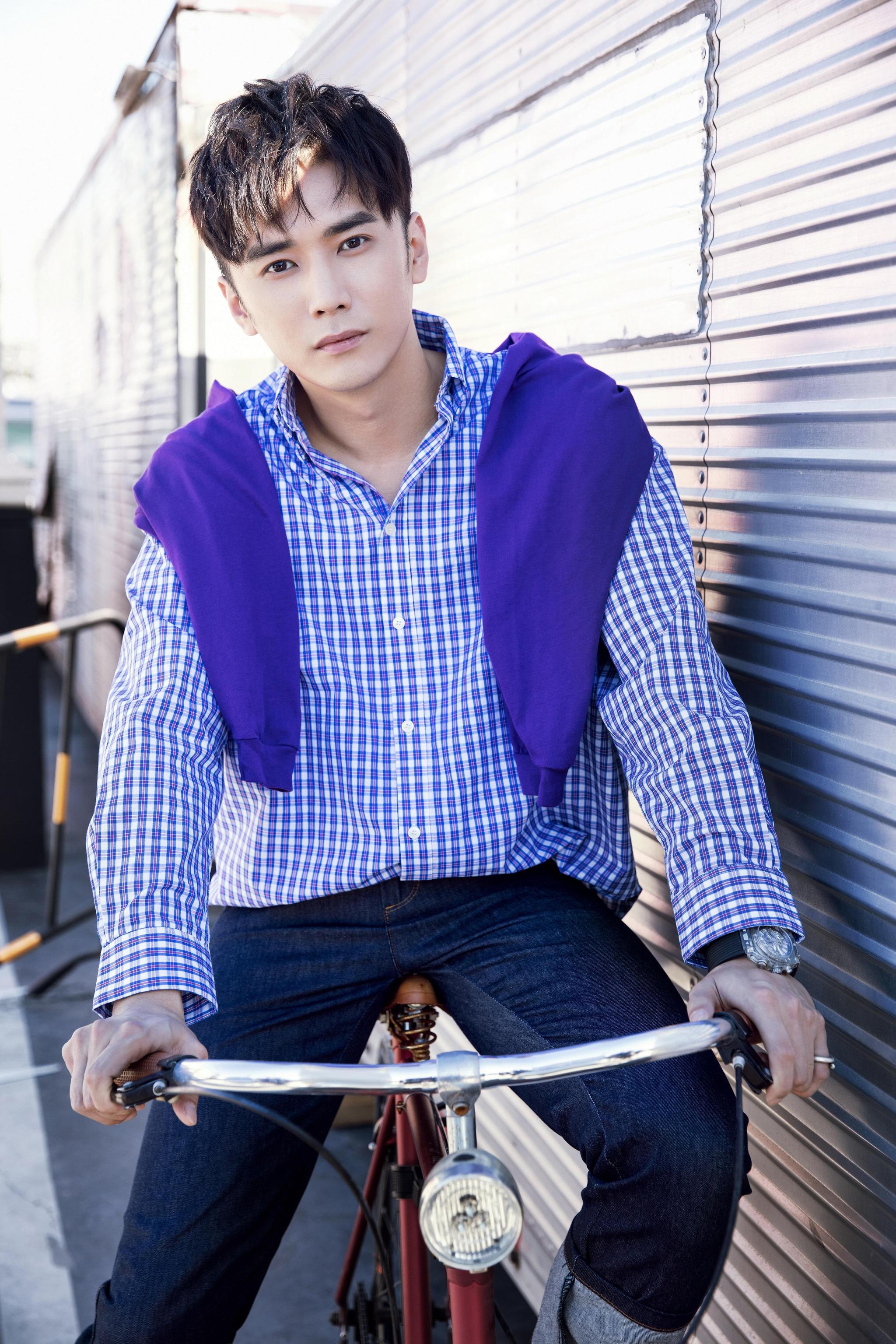 刘潺《幕后之王》饰演贾喆 被魔鬼鱼整蛊大出洋相 承包整集笑点