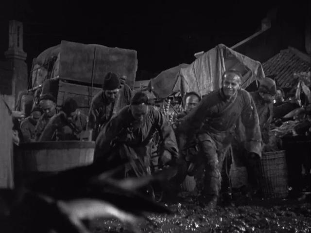 送审16次,拍摄3年半,这部美国大片,美国影后在片中扮演中国人