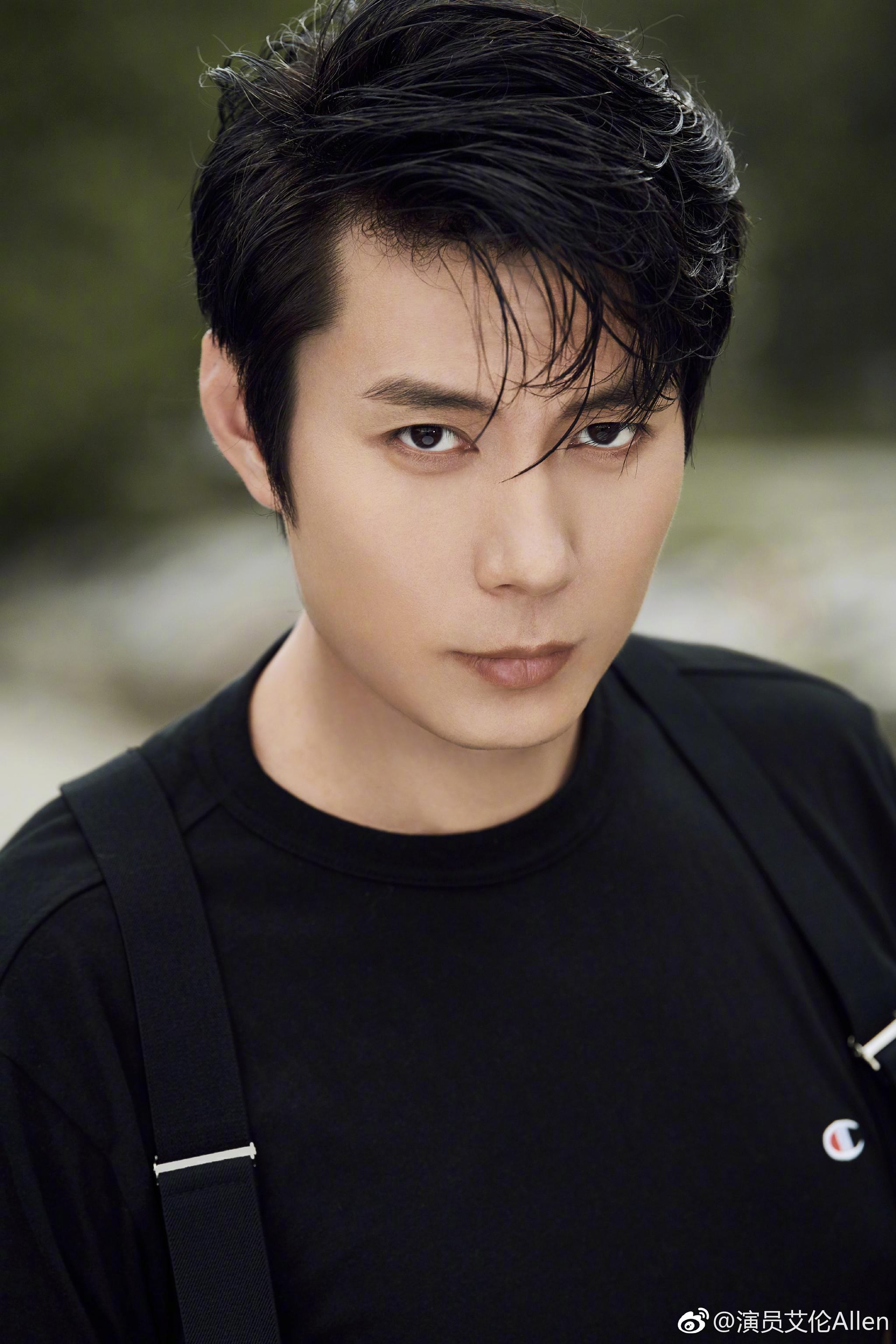 艾伦丈母娘的目光已为你聚焦沈腾采访说自己第一次上春晚