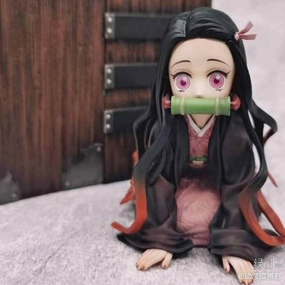 祢豆子爬粗来啦 敲可爱的木箱 高清图集 新浪网