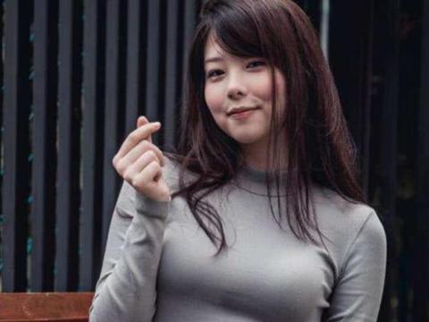 Mayumin遇到对手了,日本也开启女选手,颜值不输巴西最美辅助|女选手|辅助|战队_新浪新闻