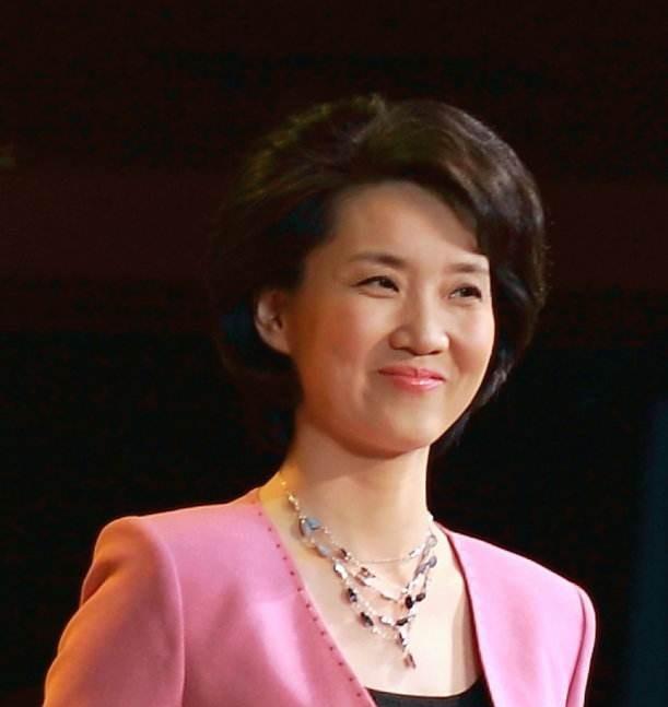 联播》26年0失误,今56岁无儿女陪伴|新闻联播|李修平|央视_新浪新闻