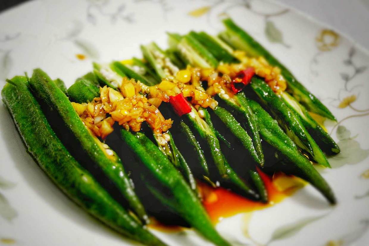新春家宴之凉拌秋葵,软嫩爽滑,简单又营养!