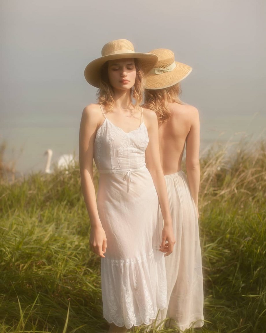 viviennemok是一名来自法国巴黎的女摄影师