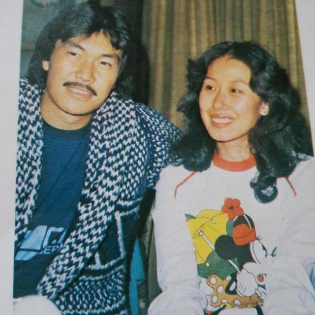 与男友同居24年却不愿结婚,今身价上亿成人生赢家|夏光莉|蓝文青|白