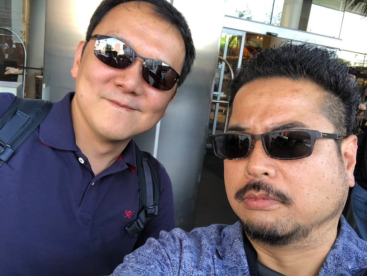 在发布会结束后原田胜宏在推特发了与宫崎英高的合照