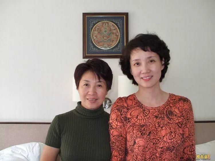 如今退居幕后!女儿博士高材生