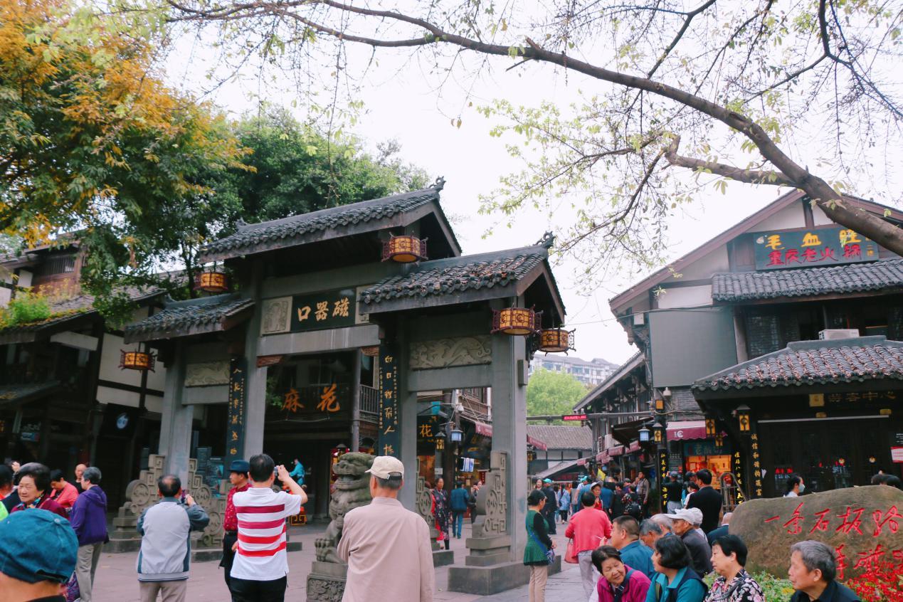 一个重庆土著的磁器口二刷,1000个日落见证古镇的升华