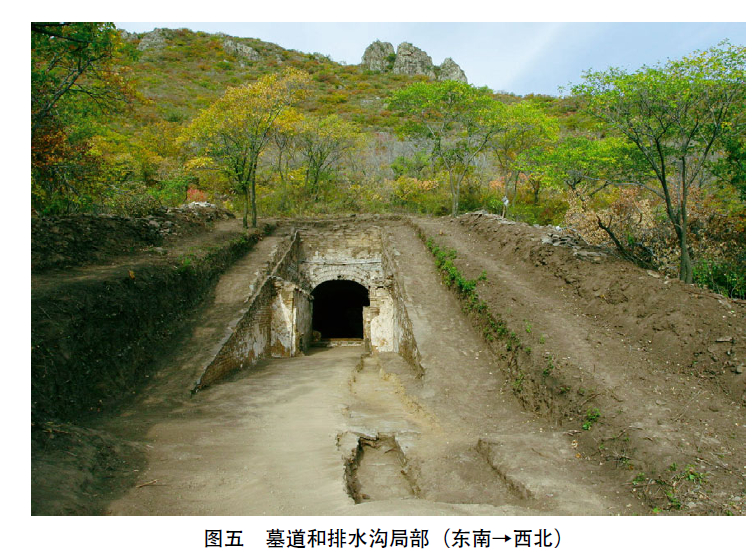 2007年发掘,与辽太祖陵隔一道山岭