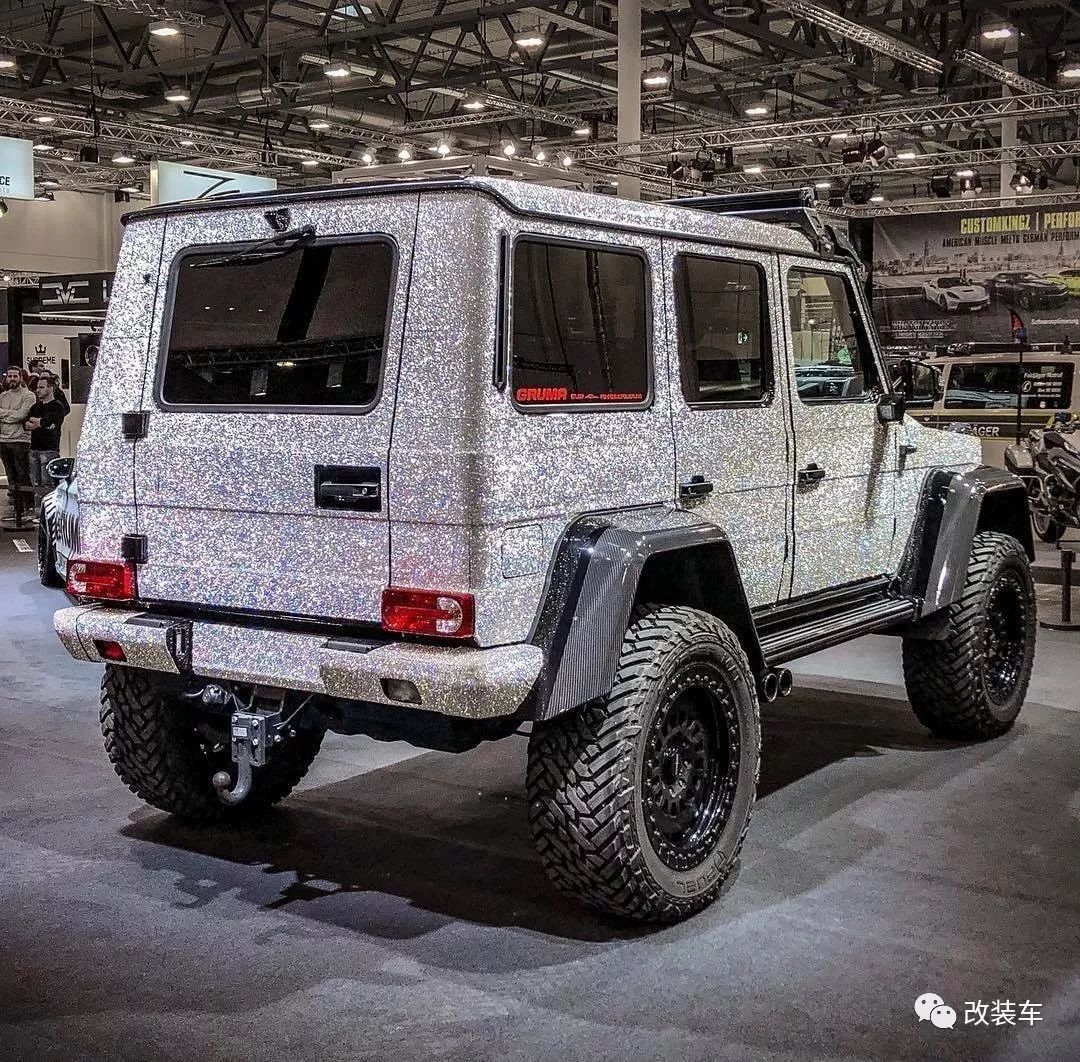 珠光宝气的奔驰g500 4x4,把车改成这样还能开出去越野吗?