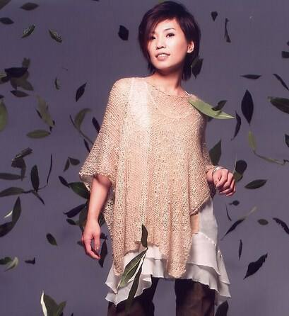 歌曲首首经典,但歌红人不红,订婚后得重病,34岁含恨离世