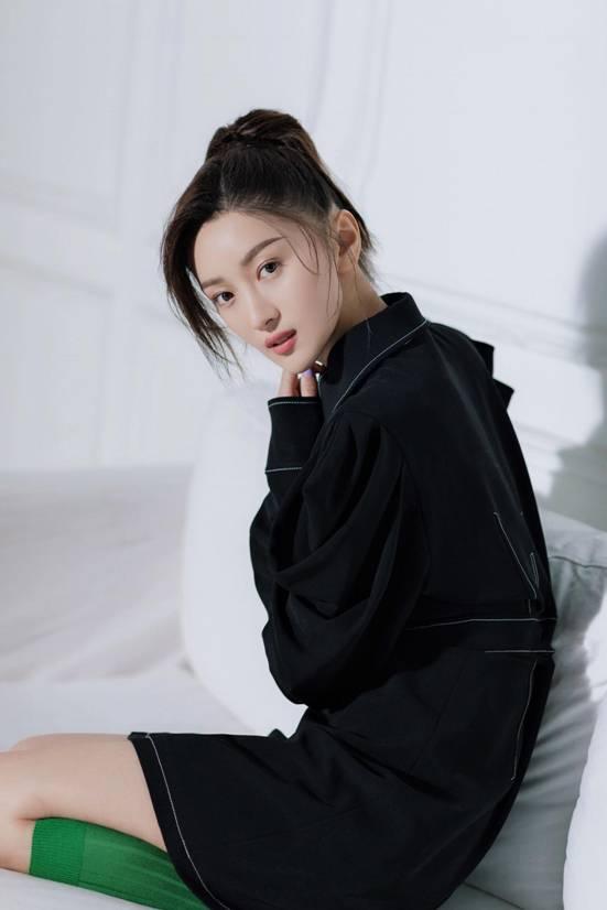 《皓镧传》岫玉错爱成痴 李春嫒可爱圈粉