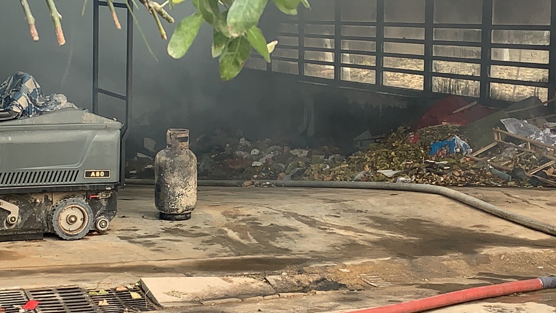 12月12日 下午,位于新石北路的欧景园一处发生小型火灾