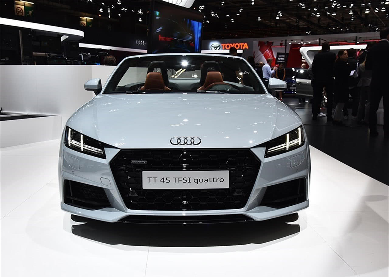 车长4米1的两座跑车奥迪,全球限量999台,估价近60万