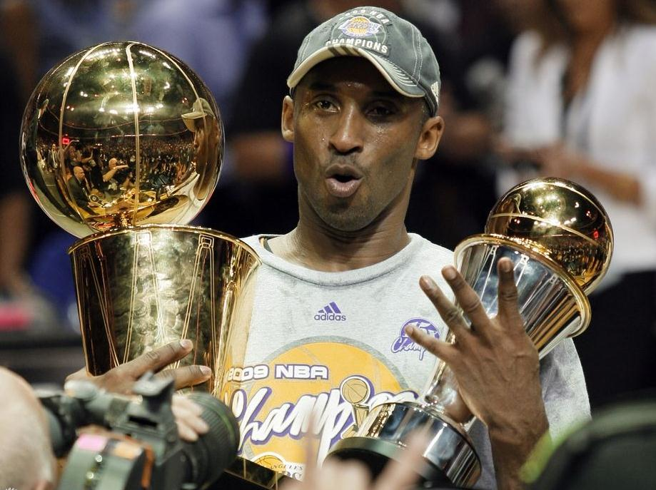 伦纳德击败五星勇士科比击溃绿军三巨头到底二人谁更强