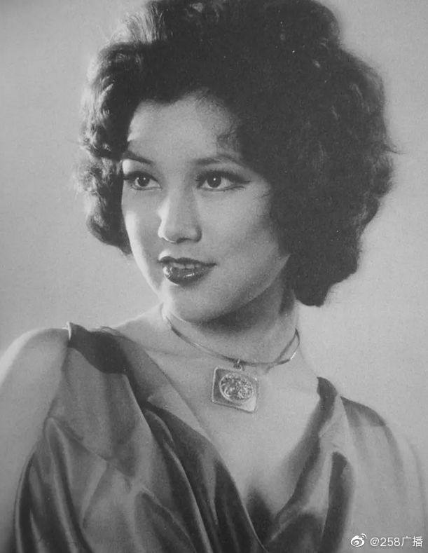 年轻时的邵音音也是一代女神啊