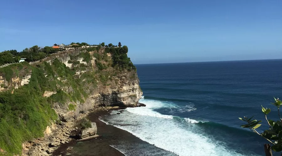 人群人手几本护照 主流护照移民国家有哪些?