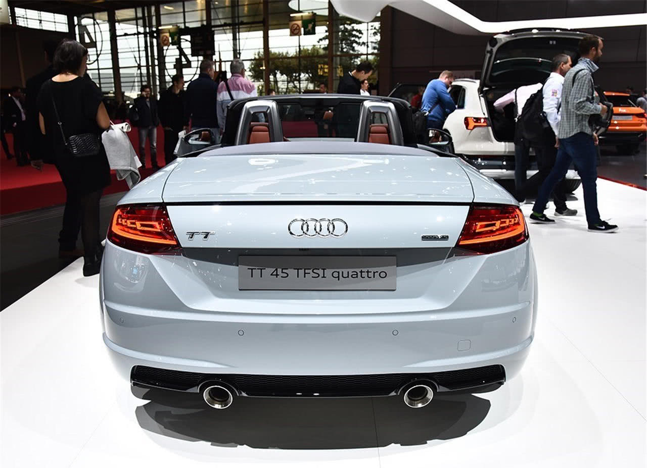 车长4米1的两座跑车奥迪,全球限量999台,估价近60万