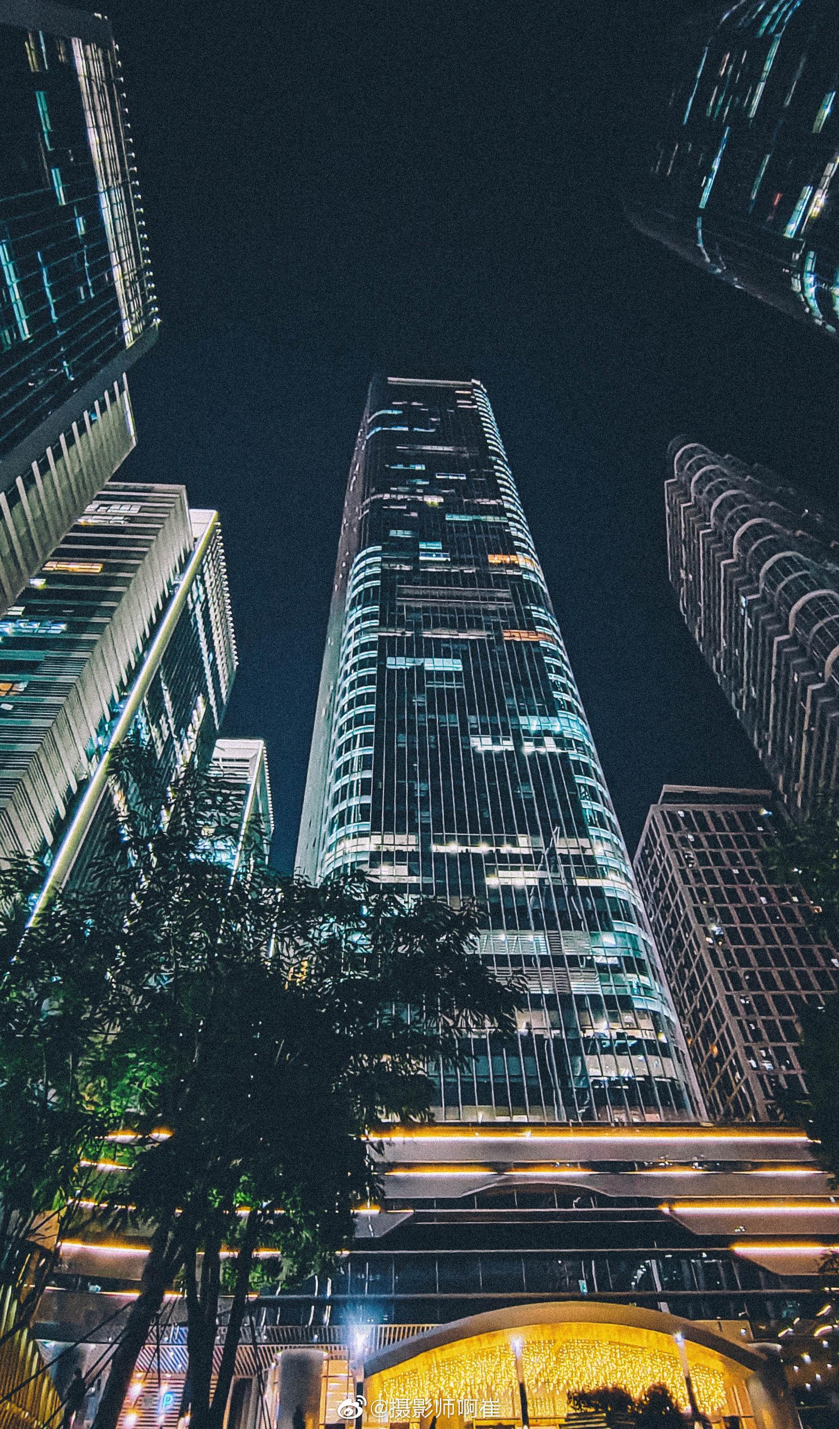 另一个角度看深圳大冲万象天地来自@oppo reno3 pro超广角夜景@手机