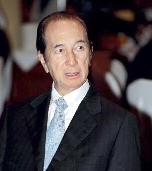 何超盈订婚揭秘赌王何鸿燊家的几大怪现象?都是你想不到的!__财经头条