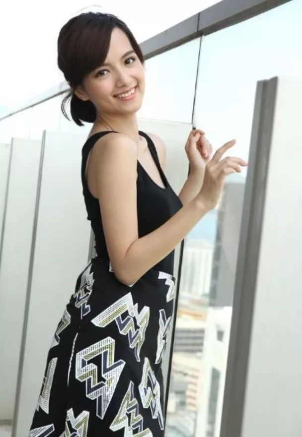 29岁tvb小花正式升级人母:顺产b女难掩喜悦|陈嘉宝|女人俱乐部|社交网