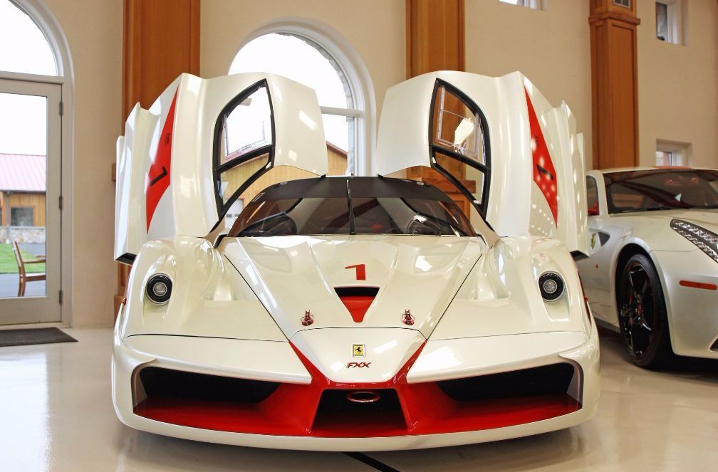 风神是他的,第一台mso迈凯伦p1也是他的, 全美第一台法拉利拉法订制