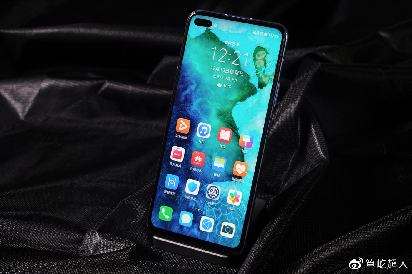 稳妥中的激进荣耀v30pro