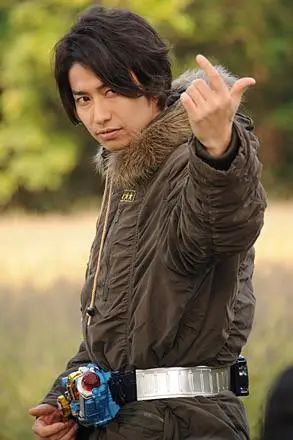 从《假面骑士》"红爹"变成渣男,武田航平突然在网上引起热议